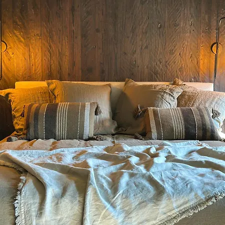 La Roche-en-ardenne, La Rive 4p Or La Foret 17p * Mellet